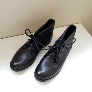 Steve Madden leather boots